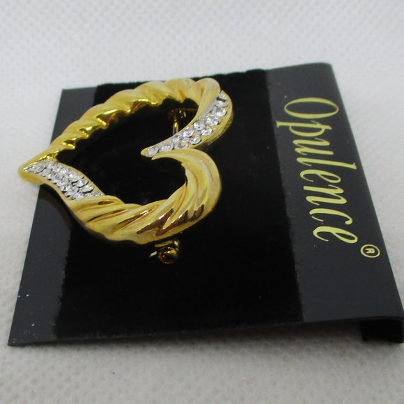 Opulence Crystal Rhinestone Brooch Crystal Ribbed Open Heart Gold Tone Metal Pin - Picture 7 of 11